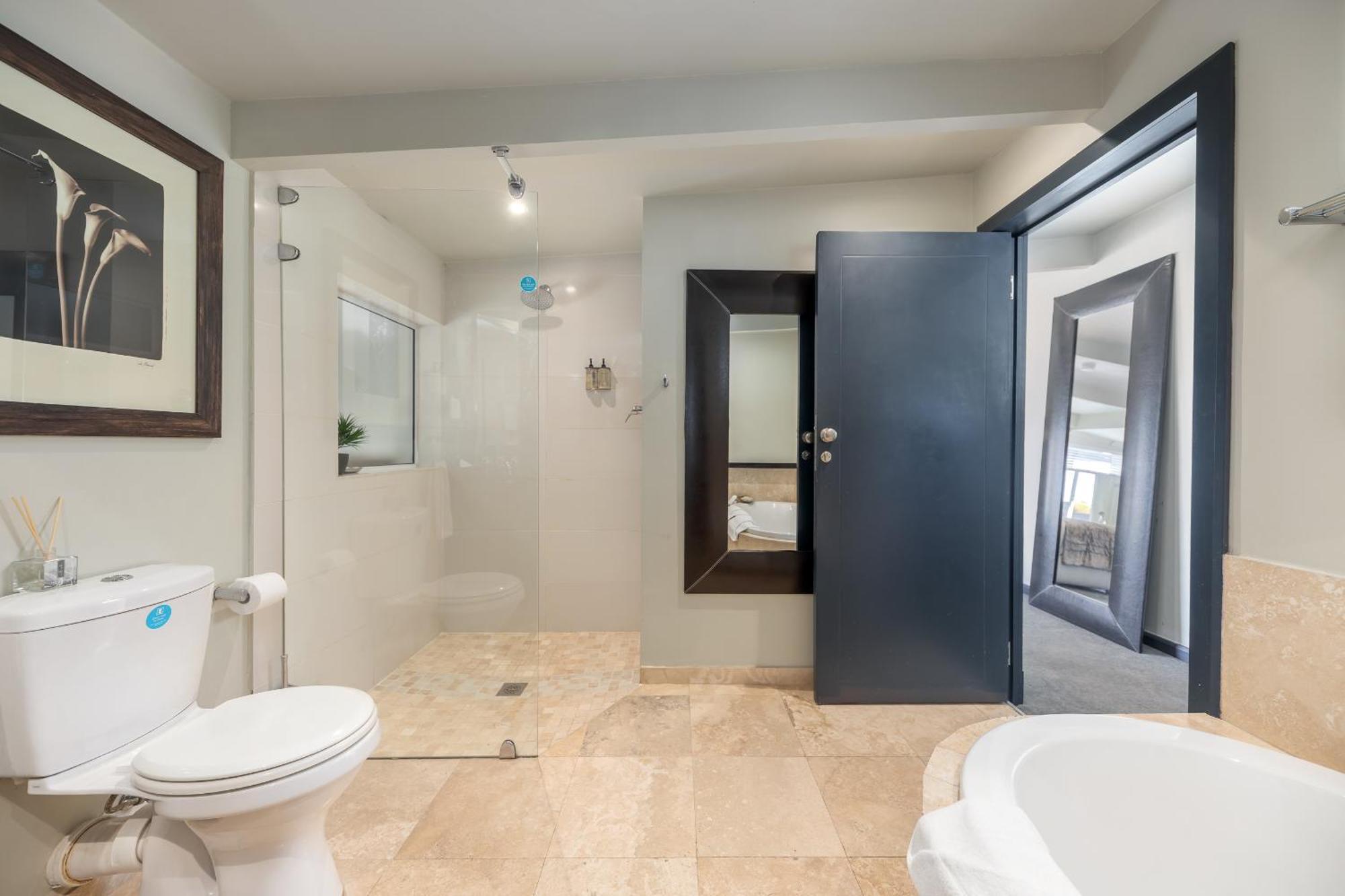 Suite with Sea View